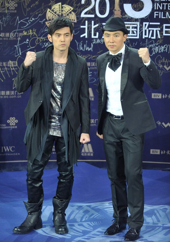 蒙上阴影 蒙上阴影